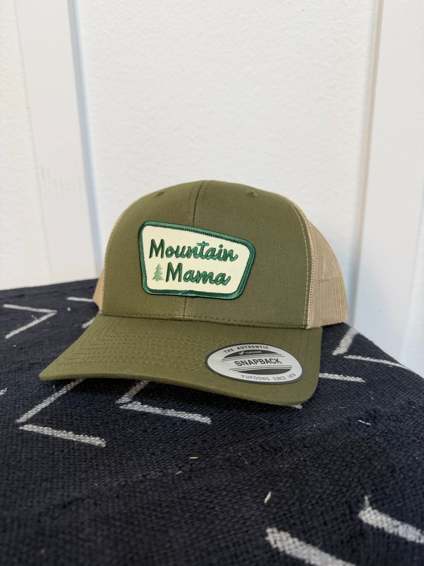 THE MOUNTAIN MAMA HAT