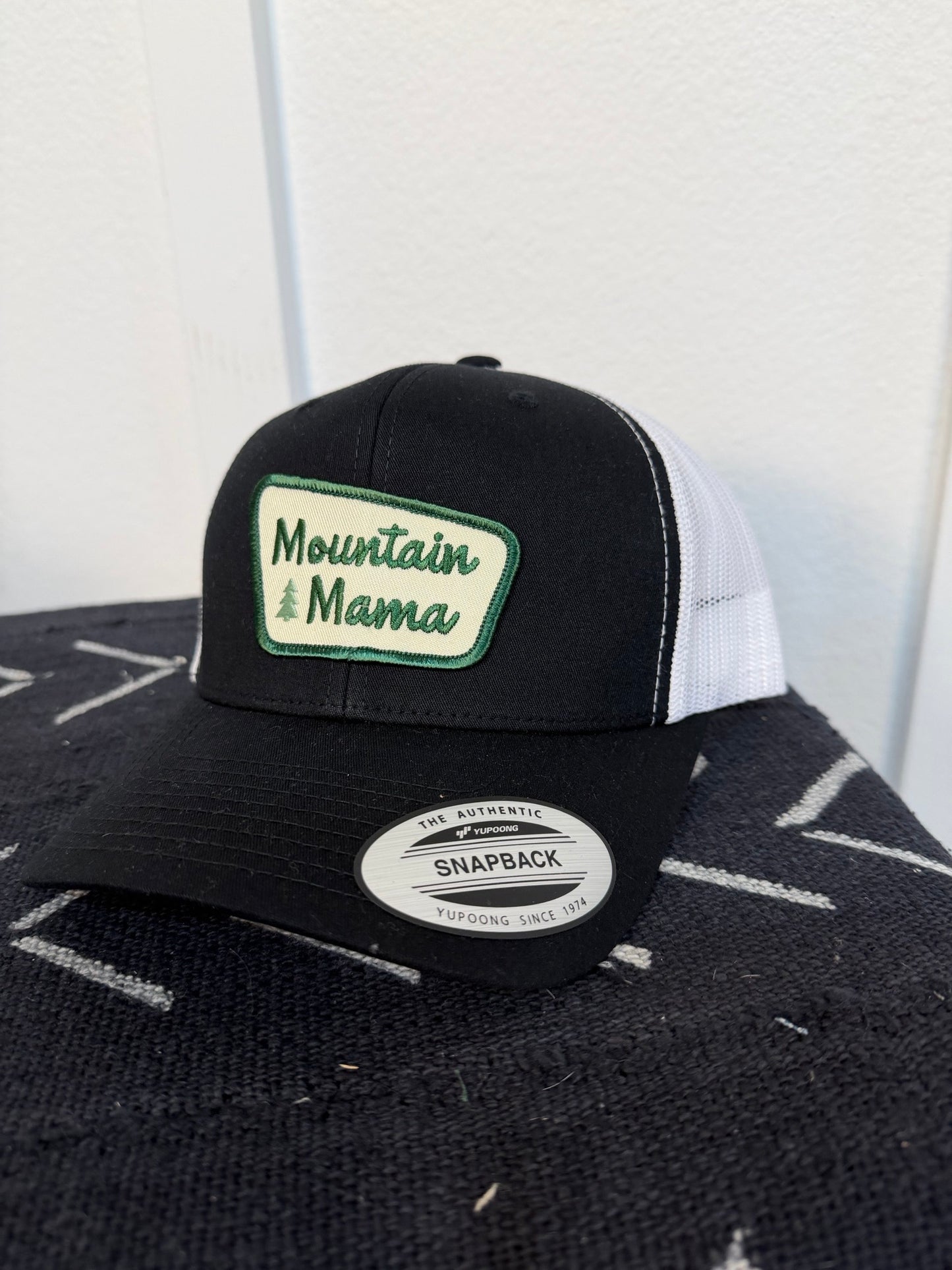 THE MOUNTAIN MAMA HAT