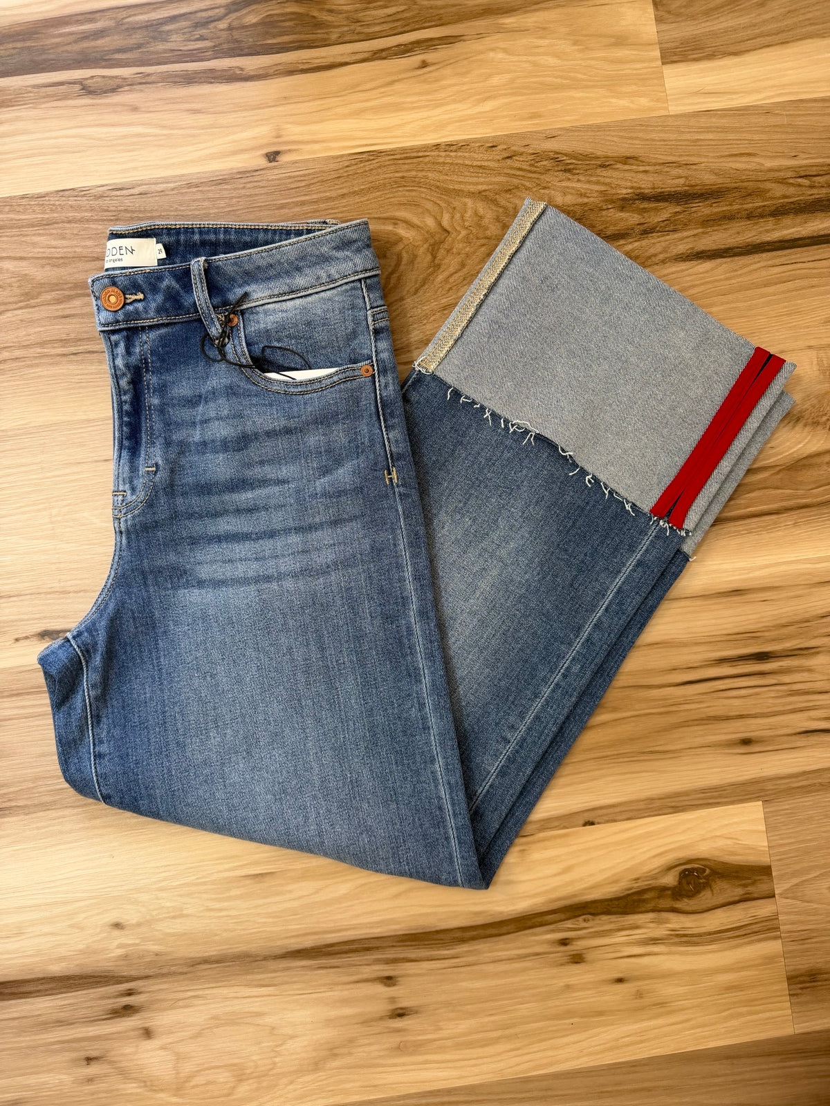 THE LINCOLN HIGH RISE JEAN